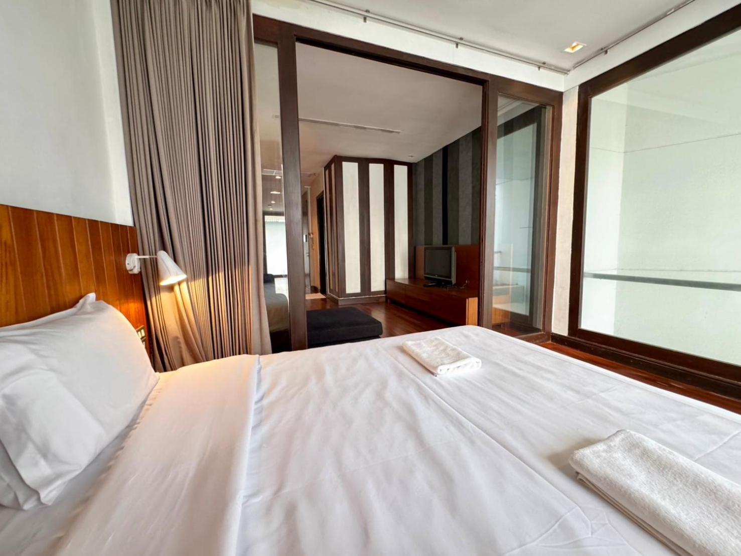 Wish Inn Silom - วิช อินน์ สีลม X Bangkok Exterior foto