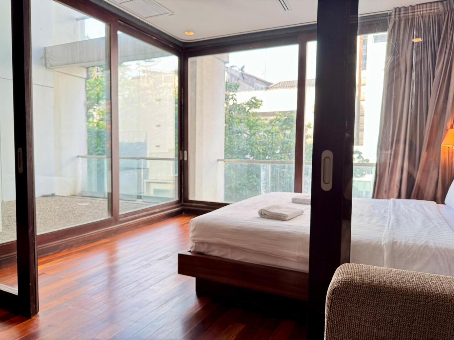 Wish Inn Silom - วิช อินน์ สีลม X Bangkok Exterior foto